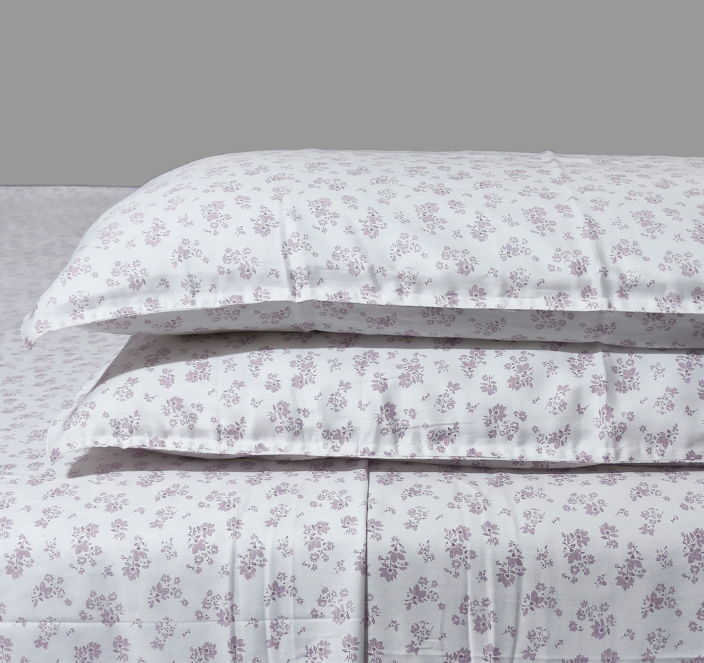 Cotton 300TC Printed Bedsheet - Baroque Bouquets (White Lilac)